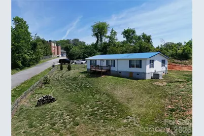 315 W McDowell Street, Morganton, NC 28655 - Photo 2