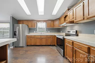 315 W McDowell Street, Morganton, NC 28655 - Photo 16