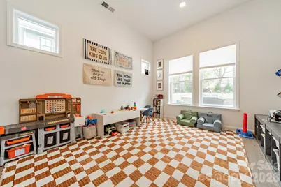 2618 Duncan Avenue, Charlotte, NC 28205 - Photo 18