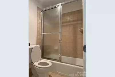 1323 Queens Road, Charlotte, NC 28207 - Photo 12