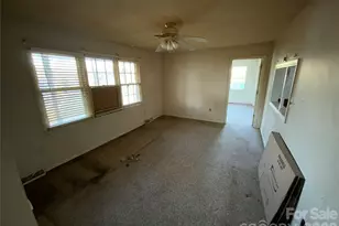 154 Lovelace Rd, Forest City, NC 28043 - Photo 14