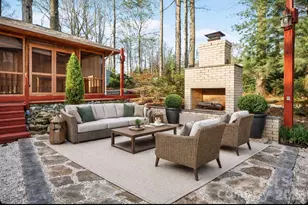 14921 August Ln, Charlotte, NC 28227 - Photo 2