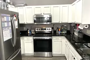 727 Almora Dr, Charlotte, NC 28216 - Photo 2