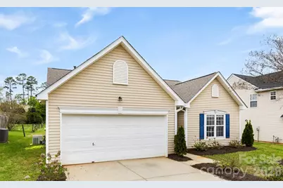 727 Almora Drive, Charlotte, NC 28216 - Photo 4