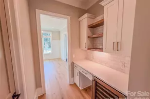 4822 Walker Rd, Charlotte, NC 28211 - Photo 6