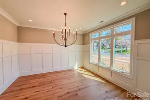 4822 Walker Rd, Charlotte, NC 28211 - Photo 4