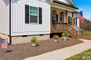 2909 Good Rd, Clover, SC 29710 - Photo 4