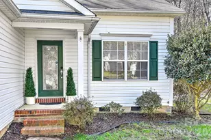 9225 White Aspen Pl, Charlotte, NC 28269 - Photo 2