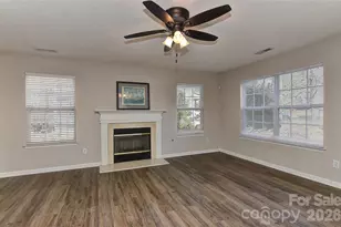 9225 White Aspen Pl, Charlotte, NC 28269 - Photo 10