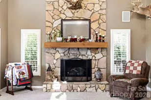 1489 Round Mountain Rd, Brevard, NC 28712 - Photo 8