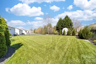 1015 Sparrow Valley Way, Charlotte, NC 28214 - Photo 32