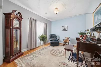 4762 Braxton Gate Lane, Hickory, NC 28602 - Photo 4