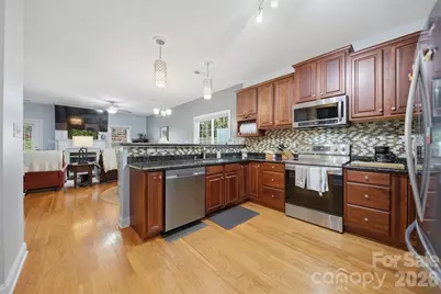 4762 Braxton Gate Lane, Hickory, NC 28602 - Photo 10