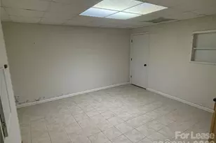 23 44th Ave Pl NE, Hickory, NC 28603 - Photo 18