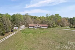 235 Spring Estates Cir, Salisbury, NC 28146 - Photo 2