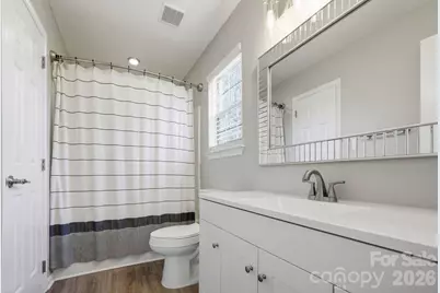 10122 Northwoods Forest Drive, Charlotte, NC 28214 - Photo 14