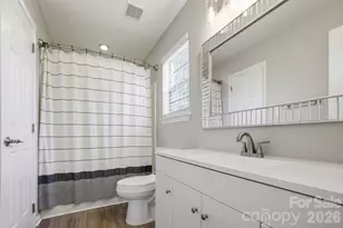 10122 Northwoods Forest Dr, Charlotte, NC 28214 - Photo 14