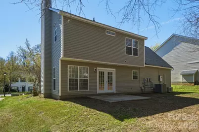 10122 Northwoods Forest Drive, Charlotte, NC 28214 - Photo 32