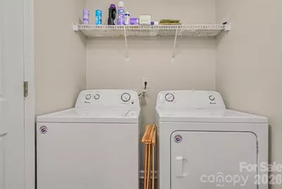 5504 Waverly Lynn Lane, Charlotte, NC 28269 - Photo 14