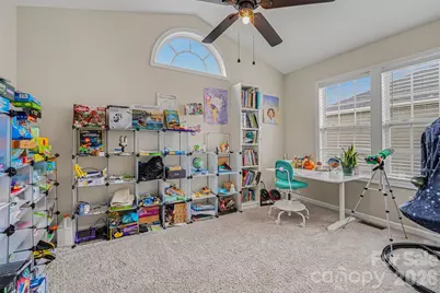 5504 Waverly Lynn Lane, Charlotte, NC 28269 - Photo 24