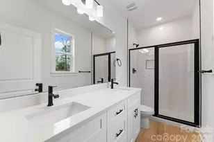 220 Nancy Dr, Shelby, NC 28152 - Photo 10