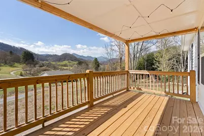 105 Stormy Way, Waynesville, NC 28785 - Photo 2