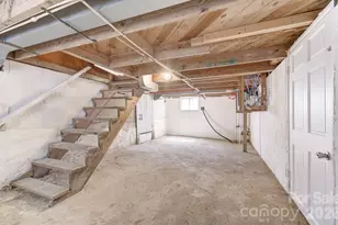 438 Loop Rd, Hendersonville, NC 28792 - Photo 26