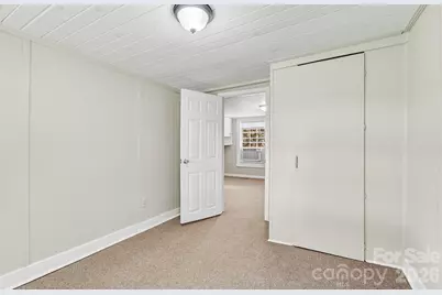 438 Loop Road, Hendersonville, NC 28792 - Photo 22