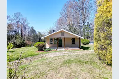 438 Loop Road, Hendersonville, NC 28792 - Photo 30