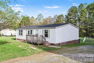 1392 Old Mountain Road, Statesville, NC 28677 - Photo 4