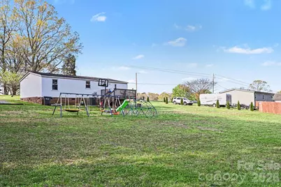 1392 Old Mountain Road, Statesville, NC 28677 - Photo 24