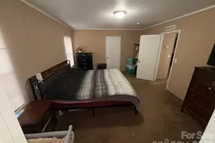 5139 Pine Springs Dr, Bessemer City, NC 28016 - Photo 12