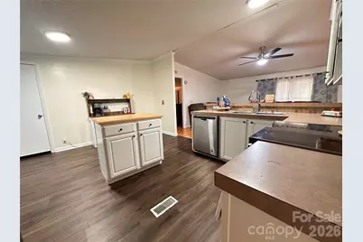 626 Lukes Loop #18, Marion, NC 28752 - Photo 16