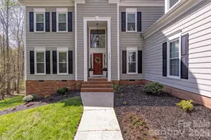 5800 Paper Whites Pl, Charlotte, NC 28269 - Photo 2