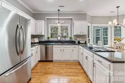 5800 Paper Whites Place, Charlotte, NC 28269 - Photo 12