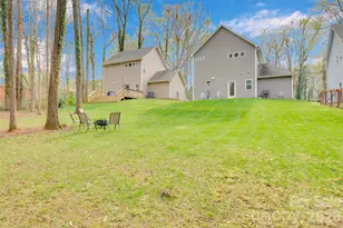 4301 Grove St, Charlotte, NC 28269 - Photo 30