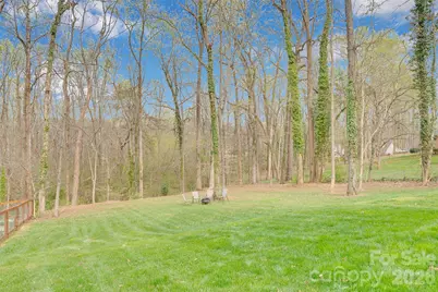 4301 Grove Street, Charlotte, NC 28269 - Photo 32