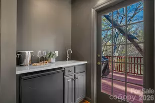 550 20th Ave Ct NW, Hickory, NC 28601 - Photo 6