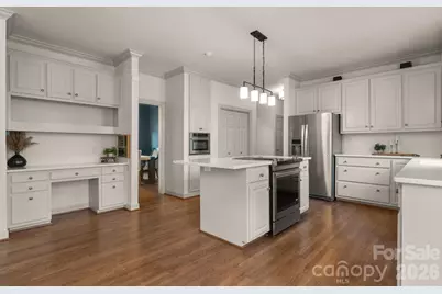 550 20th Avenue Court NW, Hickory, NC 28601 - Photo 12