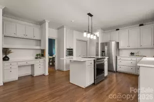 550 20th Ave Ct NW, Hickory, NC 28601 - Photo 12