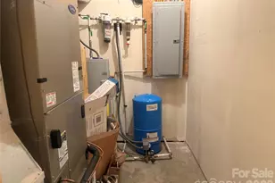 476 Double Eagle Dr, Nebo, NC 28761 - Photo 36