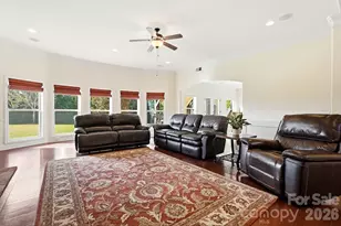 5509 Holly Hills Dr, Waxhaw, NC 28173 - Photo 8