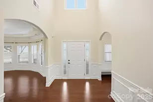 5509 Holly Hills Dr, Waxhaw, NC 28173 - Photo 4