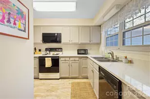 116 Lakeview Ct, Brevard, NC 28712 - Photo 6