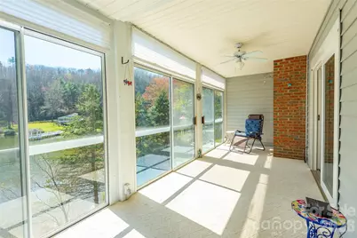 116 Lakeview Court, Brevard, NC 28712 - Photo 24