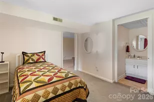 116 Lakeview Ct, Brevard, NC 28712 - Photo 26