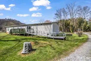 120 Quiet Stream Ln, Hendersonville, NC 28791 - Photo 4