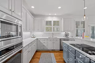 10220 Auburn Top Ln, Charlotte, NC 28277 - Photo 16