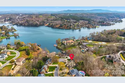 4624 9th Street NE, Hickory, NC 28601 - Photo 2