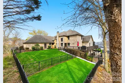 4624 9th Street NE, Hickory, NC 28601 - Photo 4